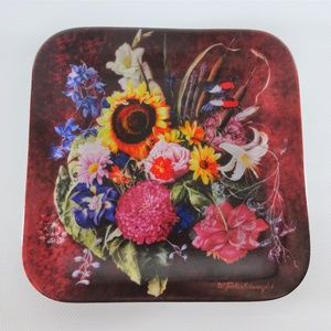 Vintage Summer Rhapsody Plate Collectible